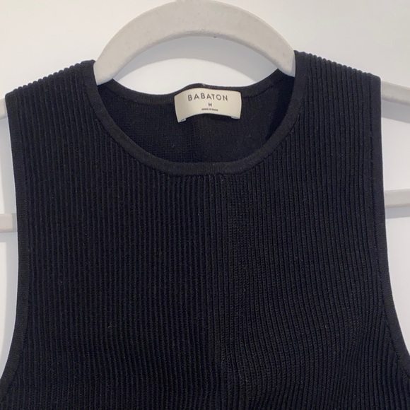 Aritzia Babaton Black Sculpt Knit Crop Top - Picture 2 of 4